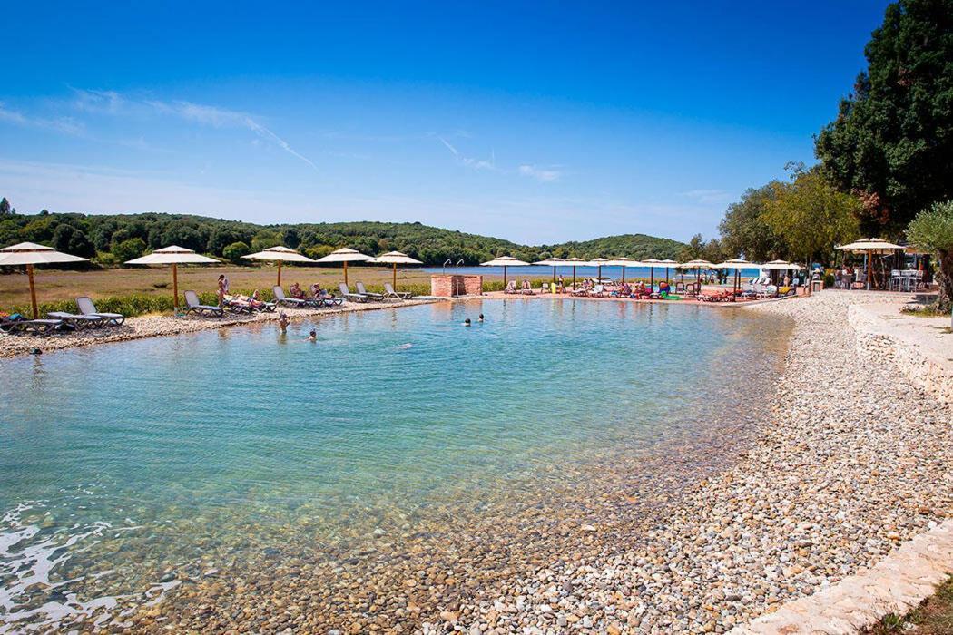 Eurocamp Tents At Campsite Val Saline Hotel Rovinj Exterior foto