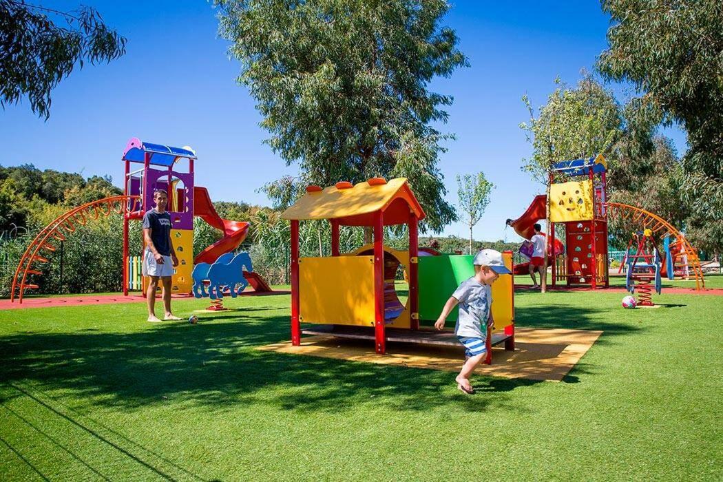 Eurocamp Tents At Campsite Val Saline Hotel Rovinj Exterior foto