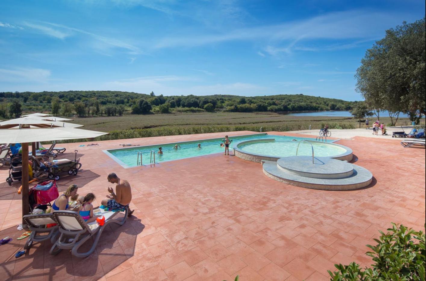 Eurocamp Tents At Campsite Val Saline Hotel Rovinj Exterior foto